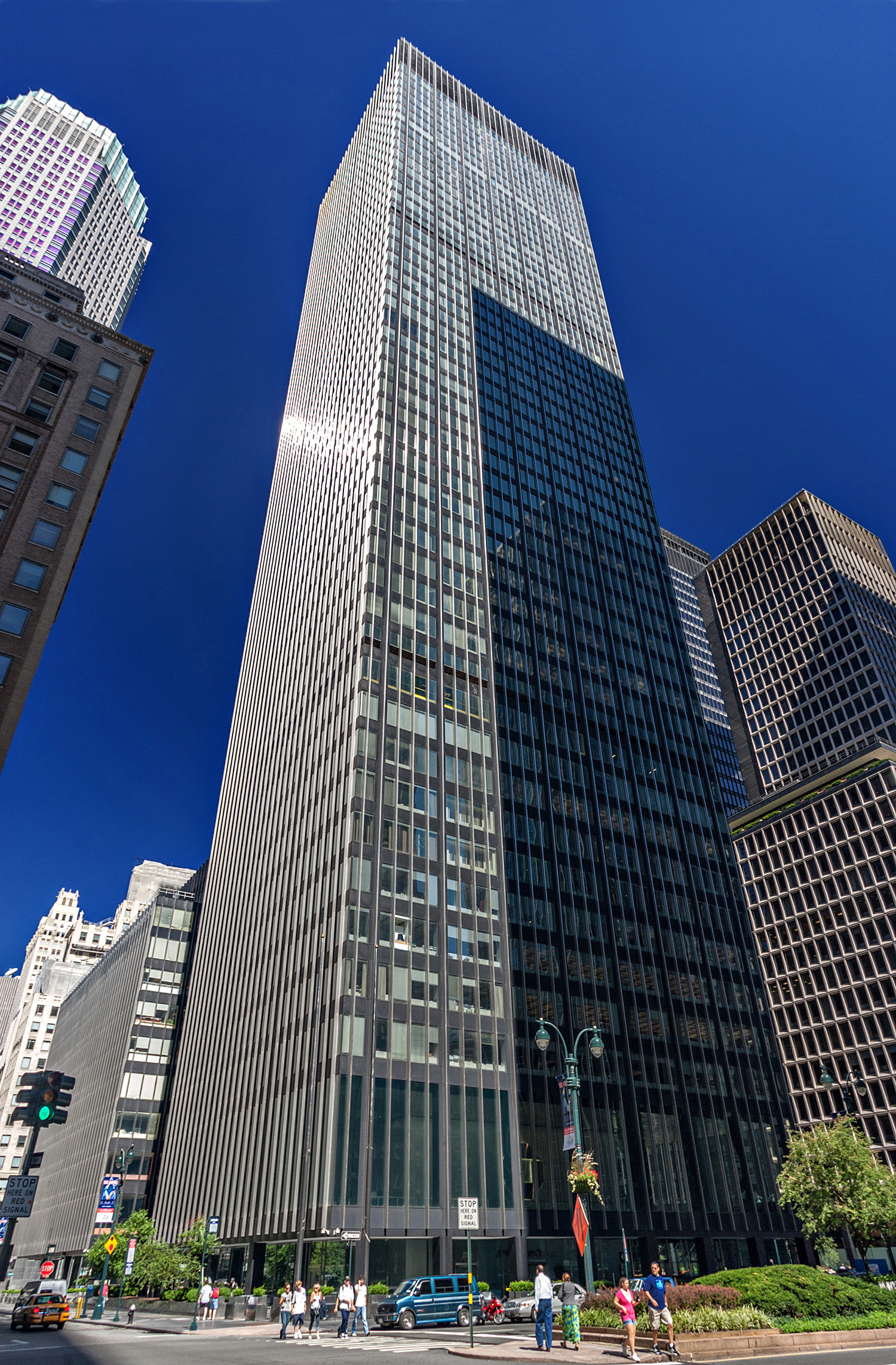270 Park Avenue, New York City - View from Park Avenue. © Mathias Beinling